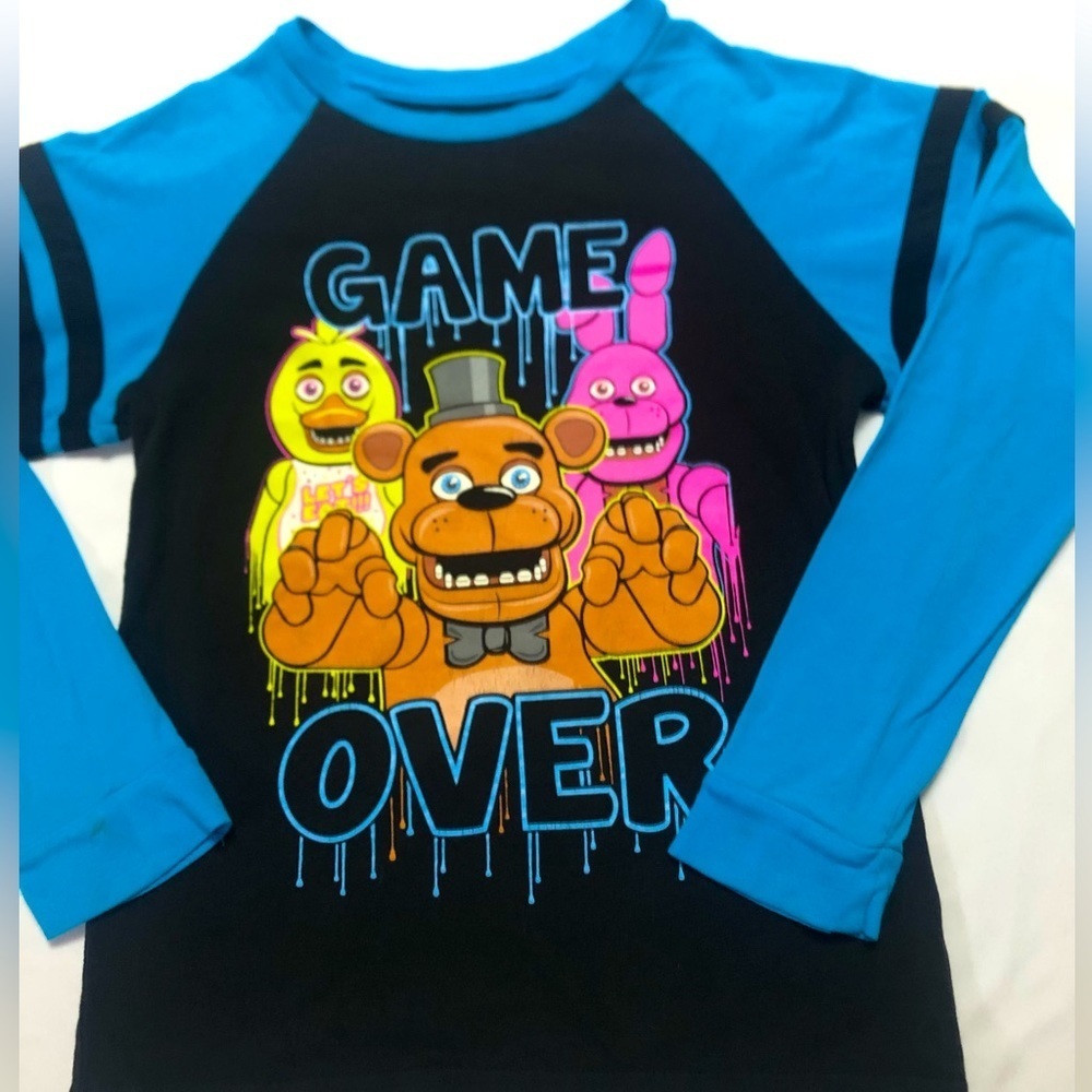 FIVE Nights at Freddy’s Boys Long Sleeve Tee Size M